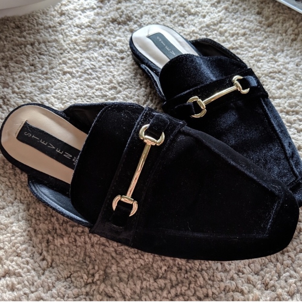 Black velvet mules